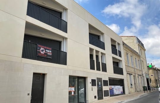Appartement rénové à vendre à Bordeaux, Carré Capucins